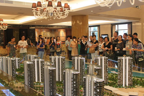 9月前三天成交破千套 二手房市场骤暖成交速涨 9月前三天成交破千套 二手房市场骤暖成交速涨