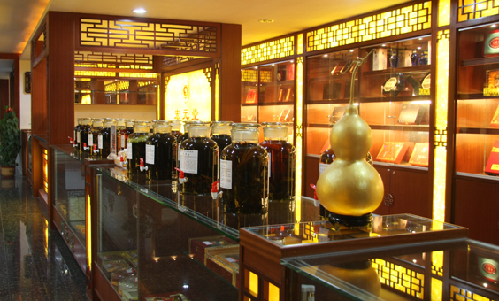 青岛月底前将建成百个国医馆 市民在社区可看