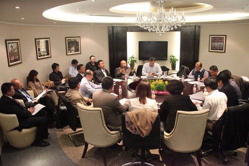 青岛房地产投融资中心筹备会顺利召开