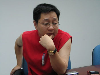 张绍刚《非你莫属》再度失控 家居照曝光(图)