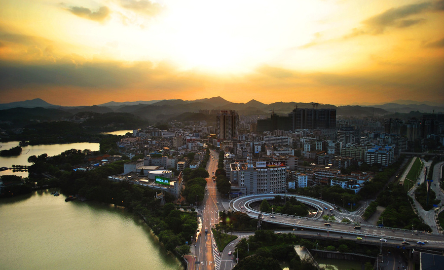 2014年最美城市,青岛,深圳,杭州,拉萨,惠州,珠海,烟台,昆明,哈尔滨,大连